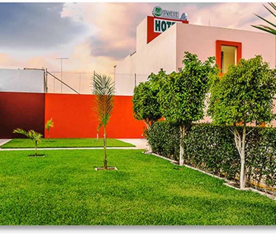 Hotel Petit Tehuacán Exteriör bild