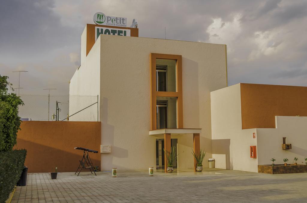 Hotel Petit Tehuacán Exteriör bild
